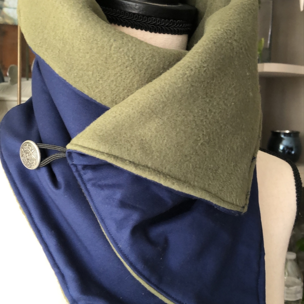 Scarfs - Picture 4 of 5